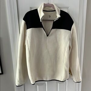 Black and White fleece 3/4 zipper Sweater